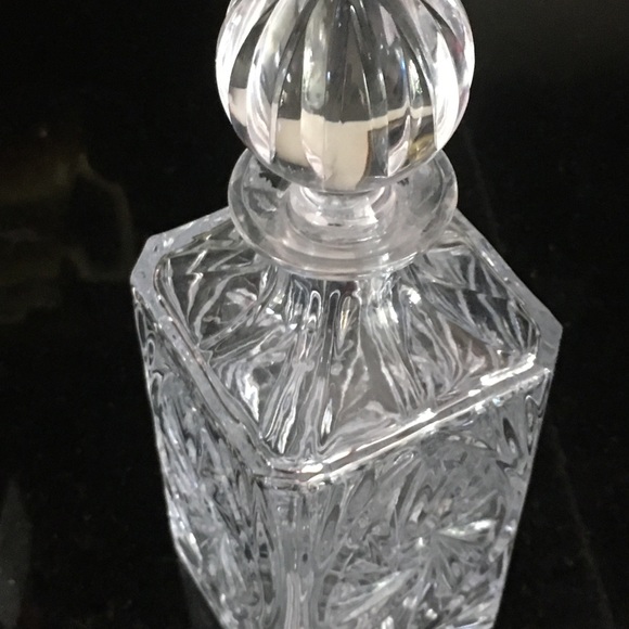 VTG Handcut Decanter from Poland 24% lead crystal - Picture 5 of 14
